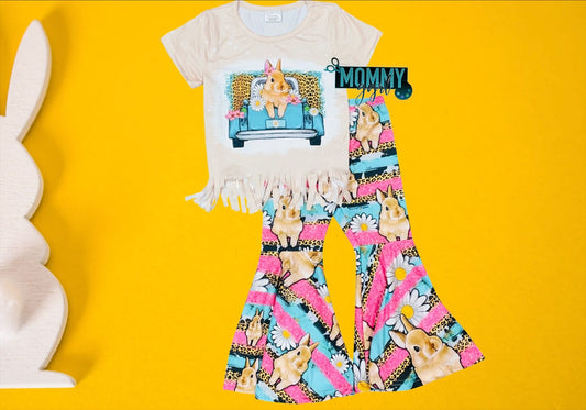 Bunny Retro Flare Youth Outfit